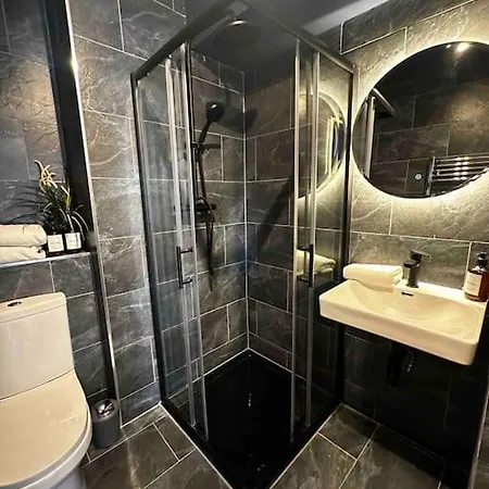 Stylish Studio For 3 Near Regent'S Park N3 Londra Esterno foto